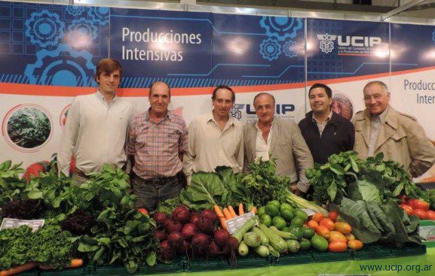 Comenzó la segunda Expo Sierra y Producciones Intensivas de UCIP participa con un stand