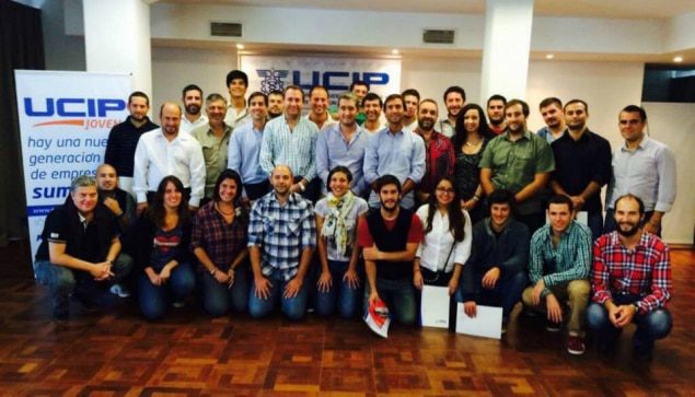 Jóvenes de JE-FEBA se reunieron en la sede de UCIP