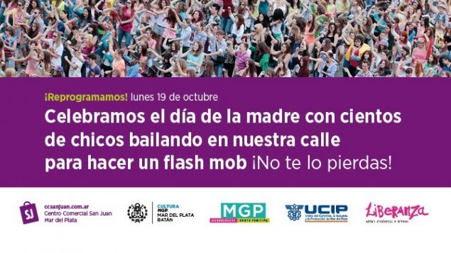 Flash Mob en el Centro Comercial a Cielo Abierto de San Juan