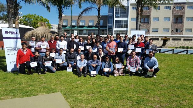 La Comisión Joven de UCIP participó del retiro dirigencial