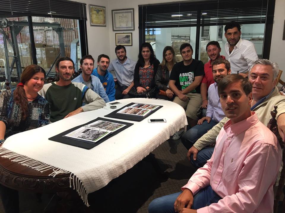 La Comisión Joven de UCIP visitó la empresa Conservas Pennisi