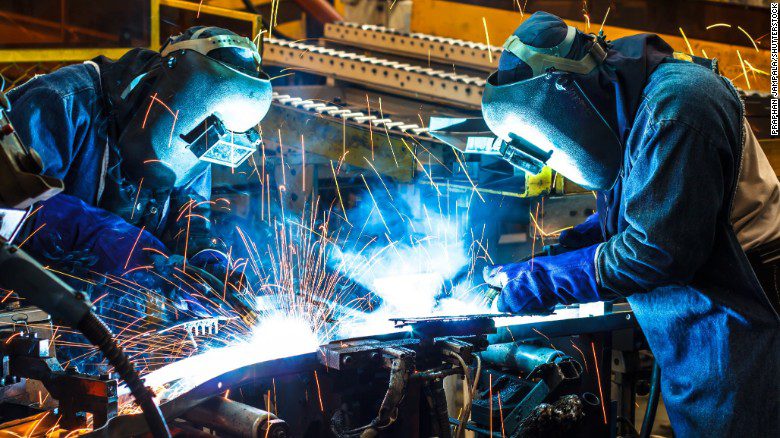 Este año el 76% de las industrias locales no variará su planta de personal