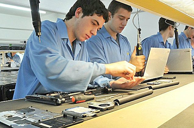 Producción industrial: a mitad de su capacidad instalada por caída de ventas