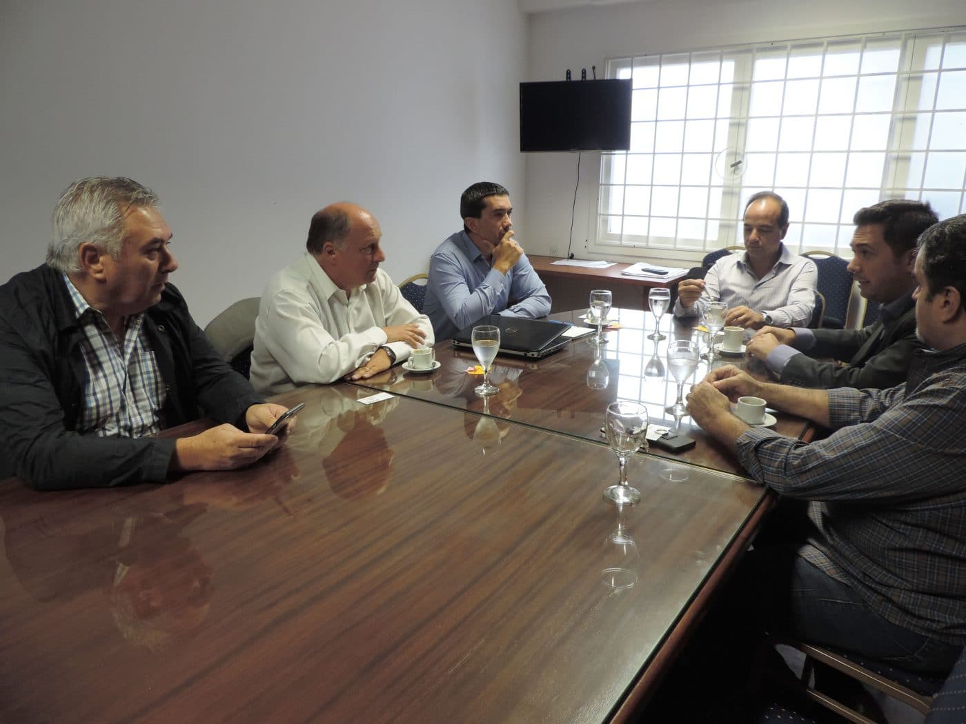Aerolineas Argentinas presentó nuevos tramos a directivos de UCIP