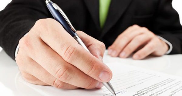 Se firmó el acuerdo salarial para empleados de comercio