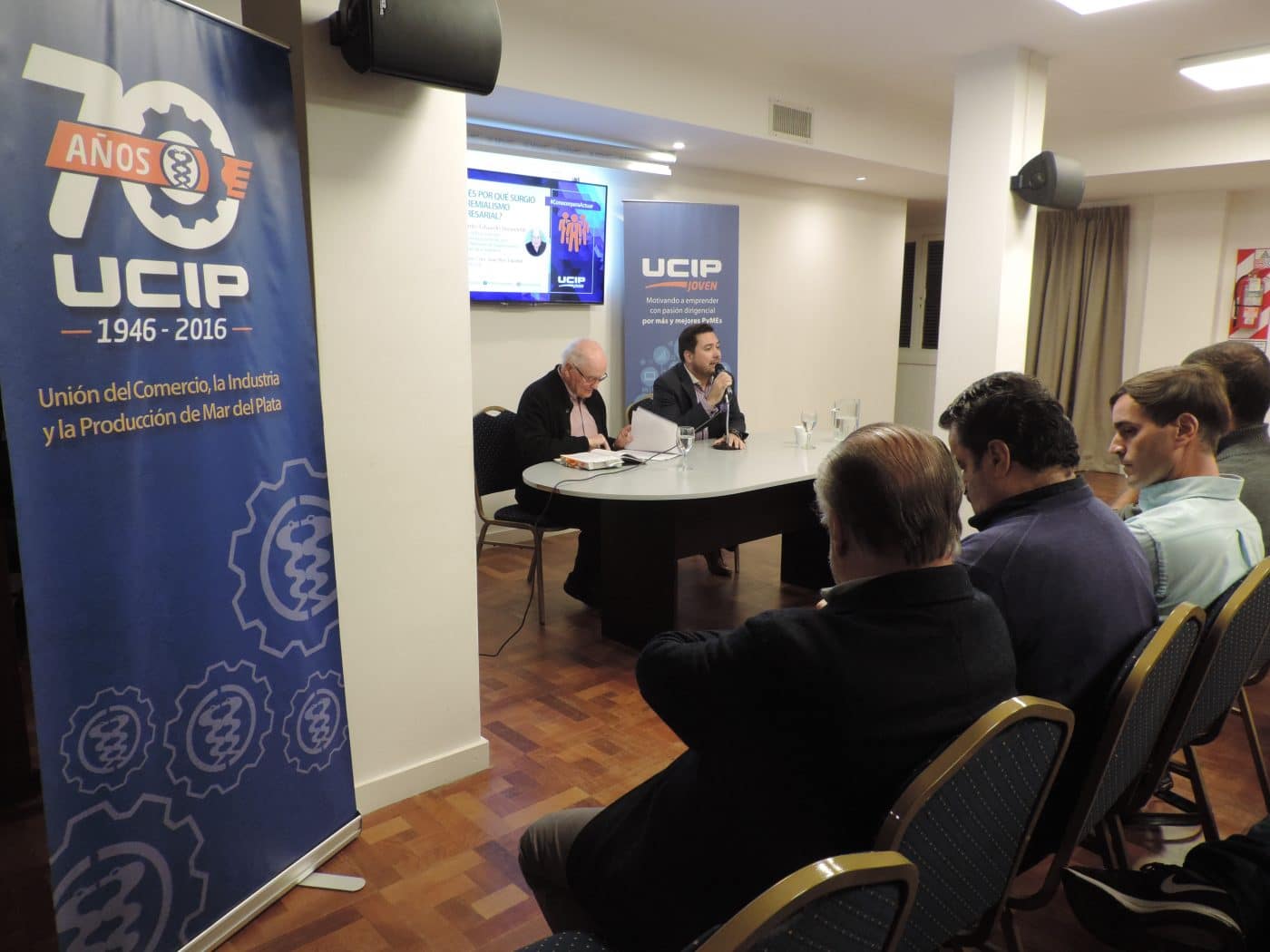 Se llevó a cabo la charla sobre la historia del Gremialismo Empresarial