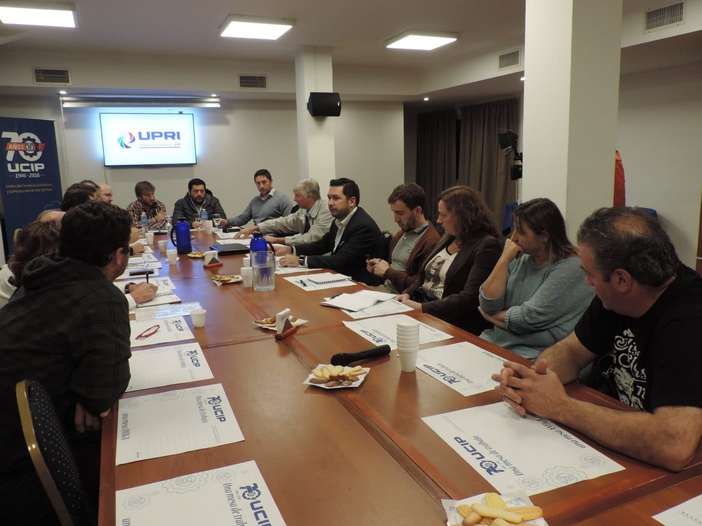 Producciones Intensivas presentaron sus problemáticas ante las autoridades