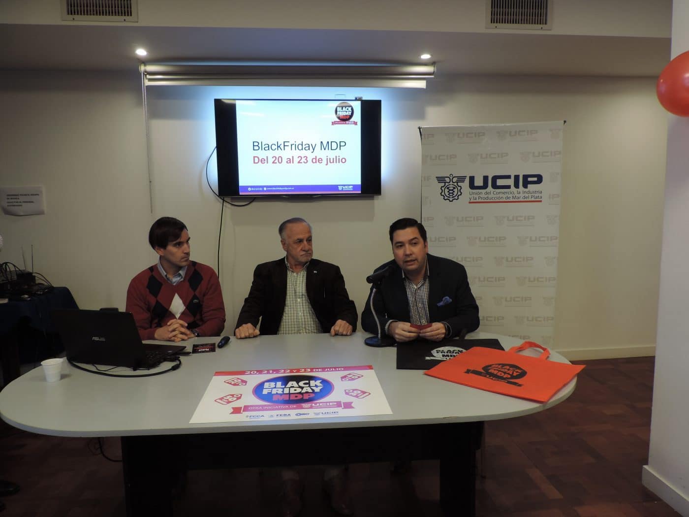 Con la adhesión de comerciantes se presentó el Black Friday MDP