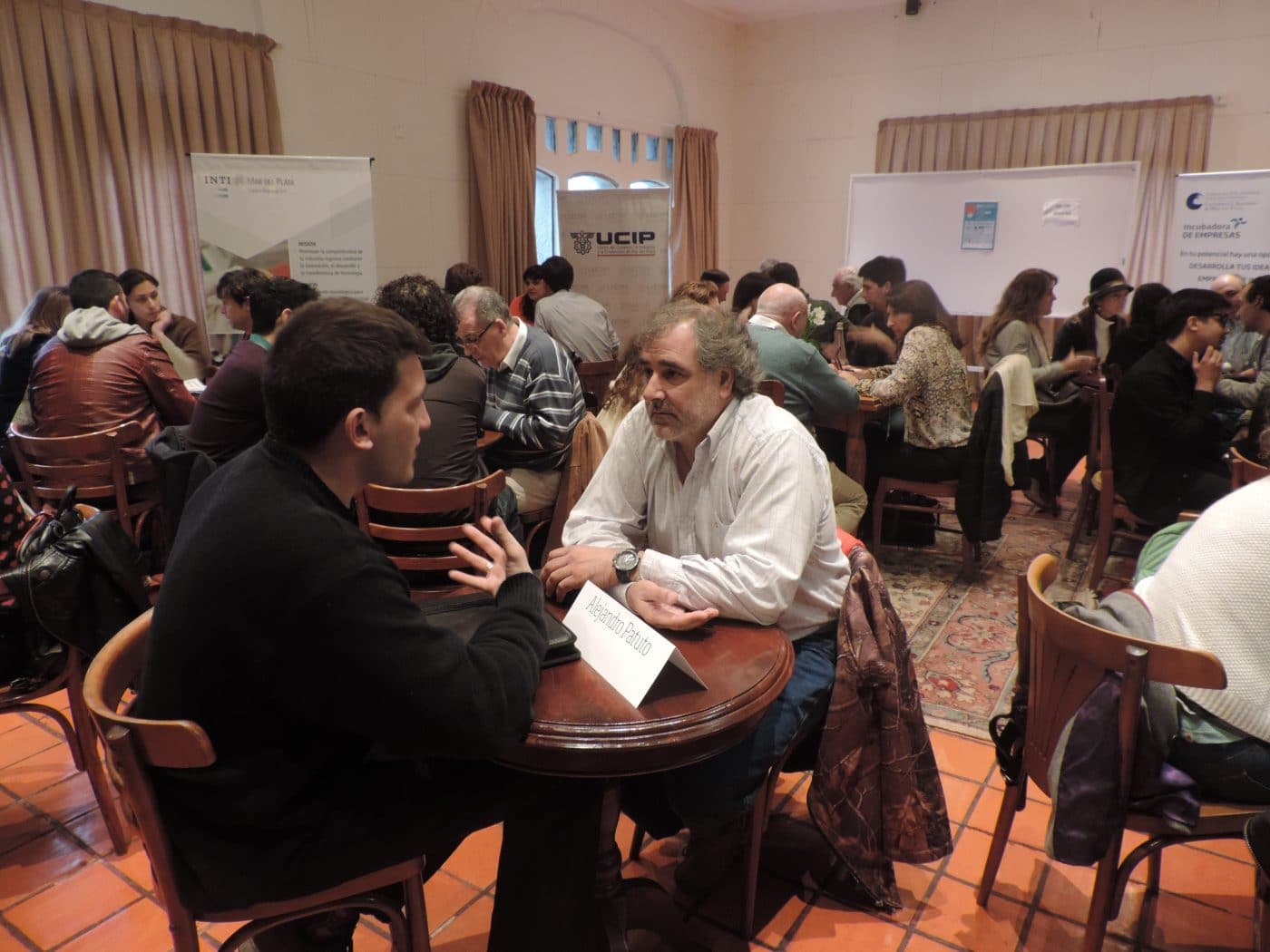 La Incubadora UCIP estuvo presente en el #MDPEMPRENDE