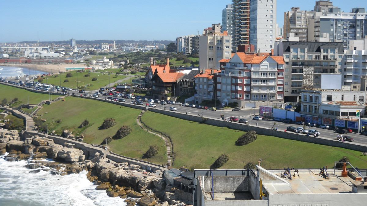 El fin de semana largo superó las expectativas de los comerciantes