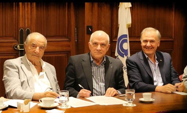 Se firmó el acuerdo paritario mercantil