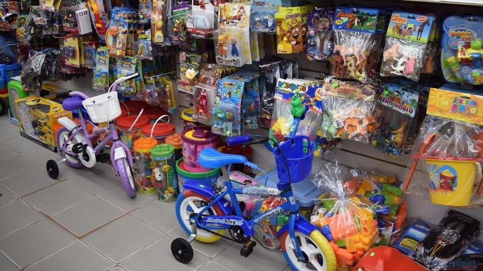 Las ventas de reyes generaron movimiento en los comercios
