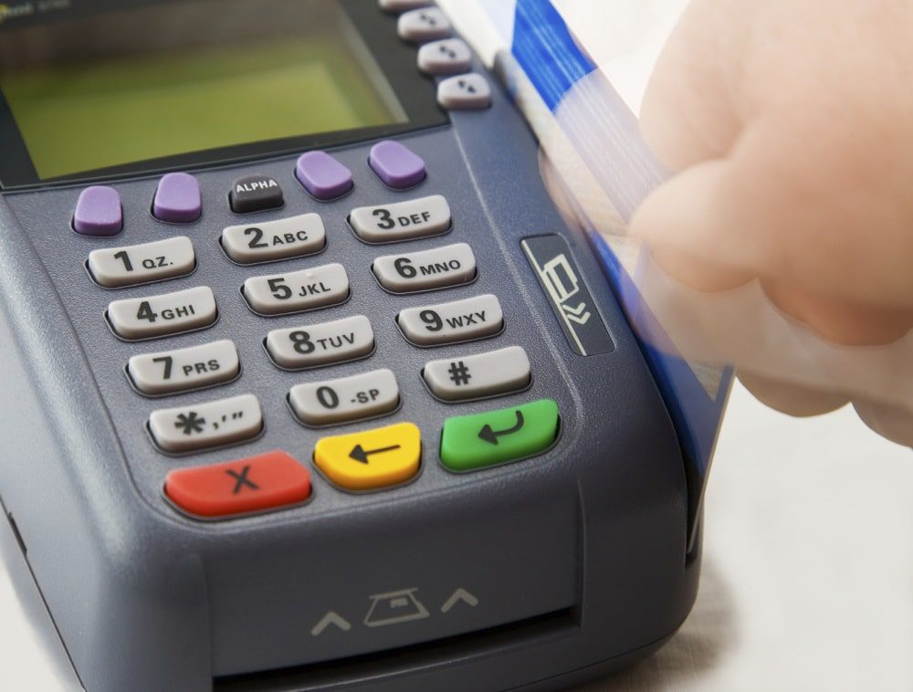 UCIP celebra la reducción de las comisiones de tarjetas y la extensión de planes de compra