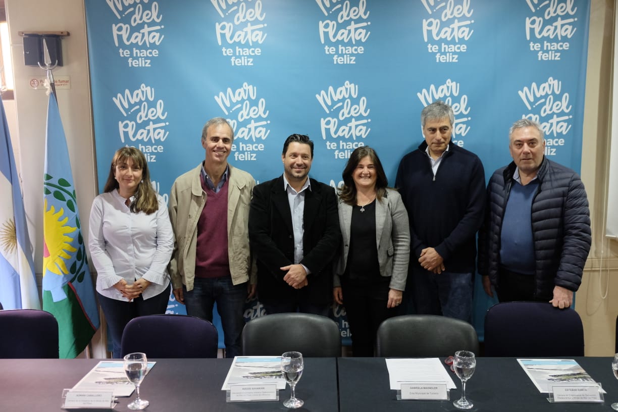 Importante convenio entre el EMTUR y la UCIP