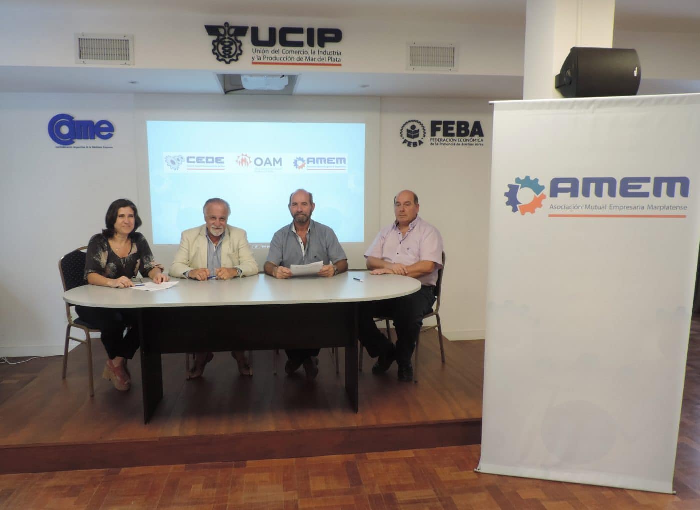 Socios de OAM se benefician con servicios de AMEM