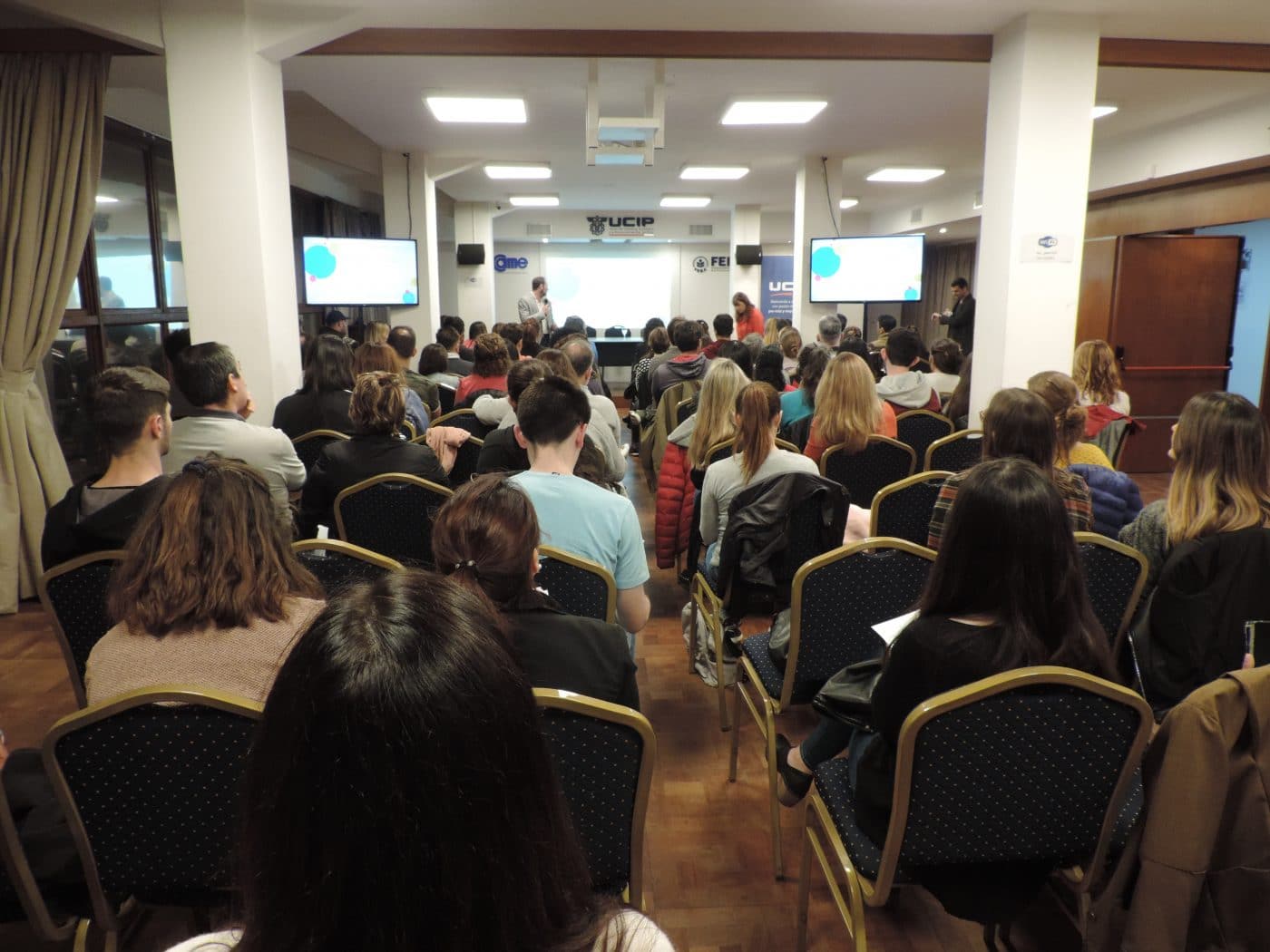 Se realizó la charla “Marketing digital para emprendedores”