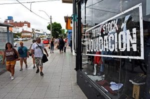 Las ventas en septiembre cayeron un 25%