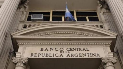 Tasas de financiación: El BCRA estableció una baja del 35% para las Pymes