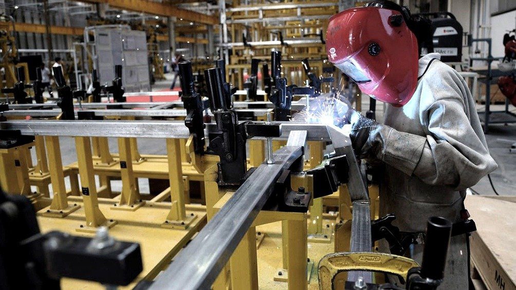 El Gobierno creó el Programa de Asistencia de Emergencia al Trabajo y la Producción