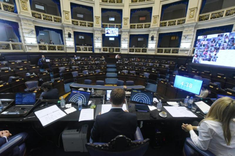 Se aprobó la ley que declara la Emergencia Económica de las Pymes bonaerense