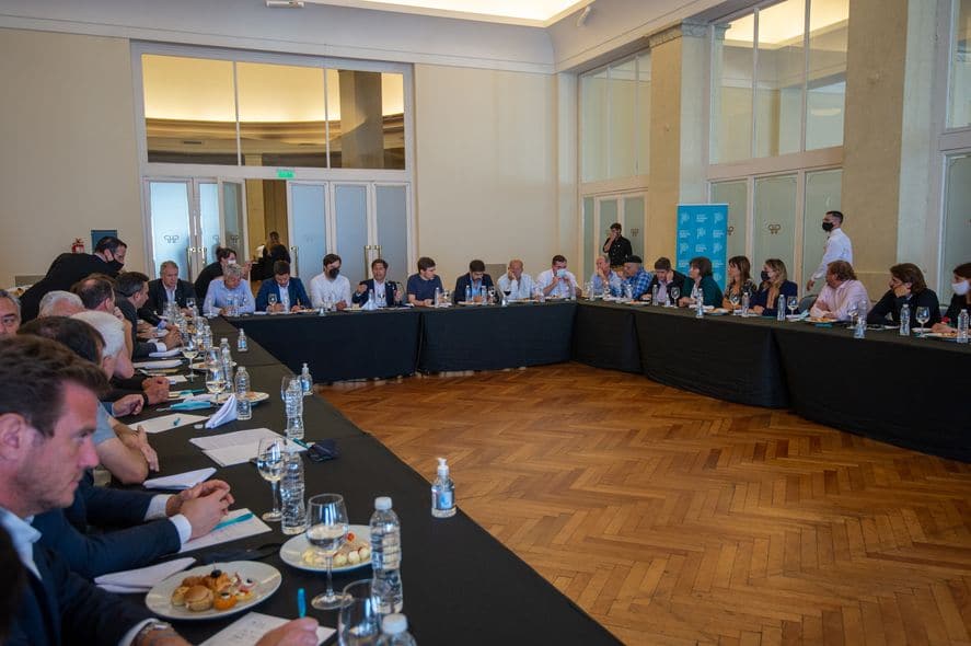 UCIP presente en el encuentro de empresarios turísticos con Kicillof