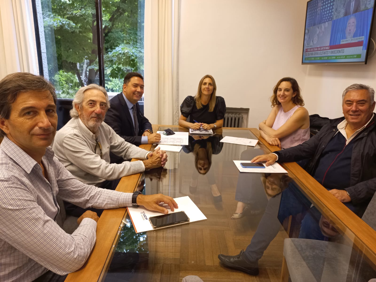 Autoridades de UCIP visitaron a la nueva presidenta del HCD
