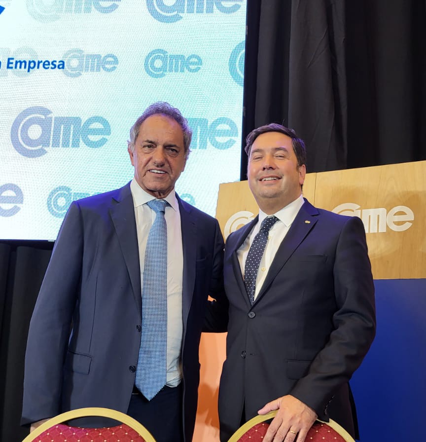 Encuentro de trabajo con el embajador Scioli