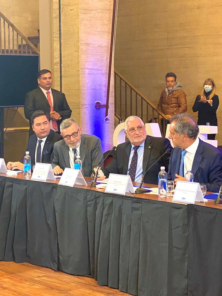 UCIP presente en encuentro con el Ministro Scioli