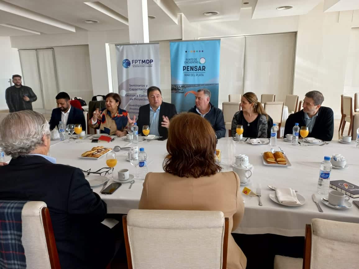 La embajadora de Panamá visitó la ciudad