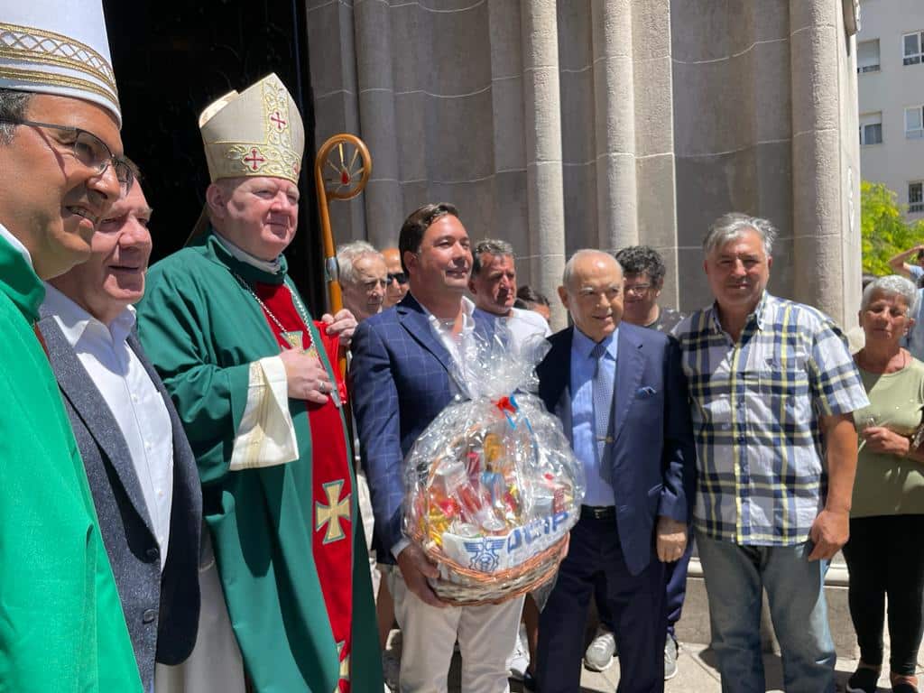 UCIP presente en la misa oficiada por el Nuncio Apostólico