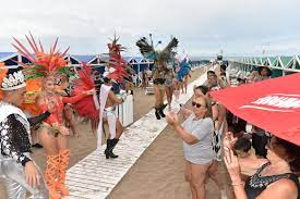 Carnavales 2023: la mitad de los comerciantes cumplió con las expectativas previas