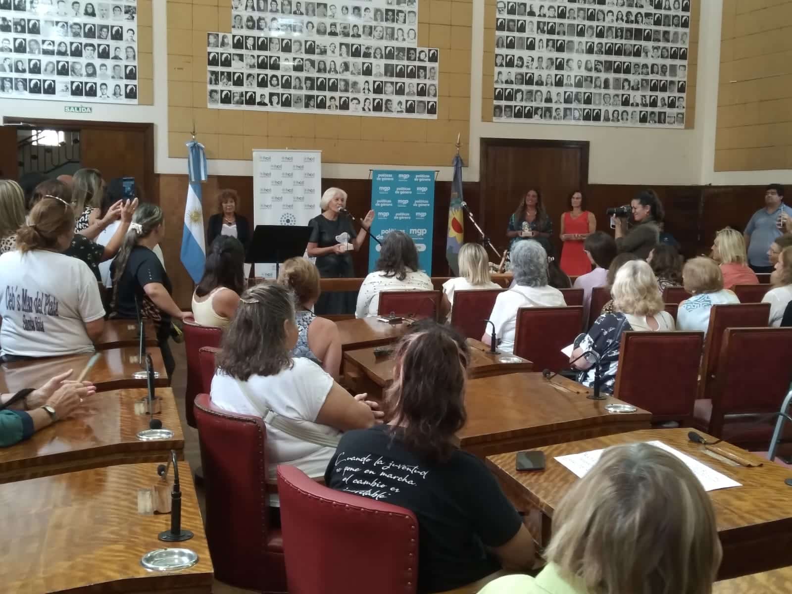 Música, teatro y reconocimientos en el recinto, en el marco del Día Internacional de la Mujer