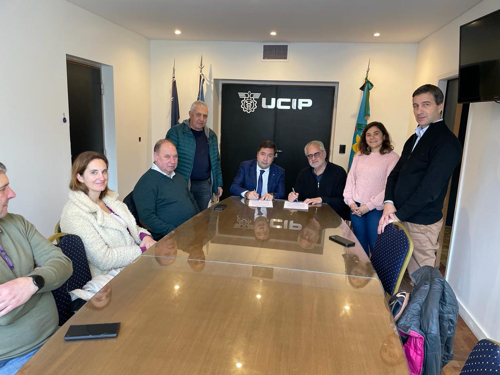 UCIP y el Banco de Alimentos firmaron convenio de colaboración