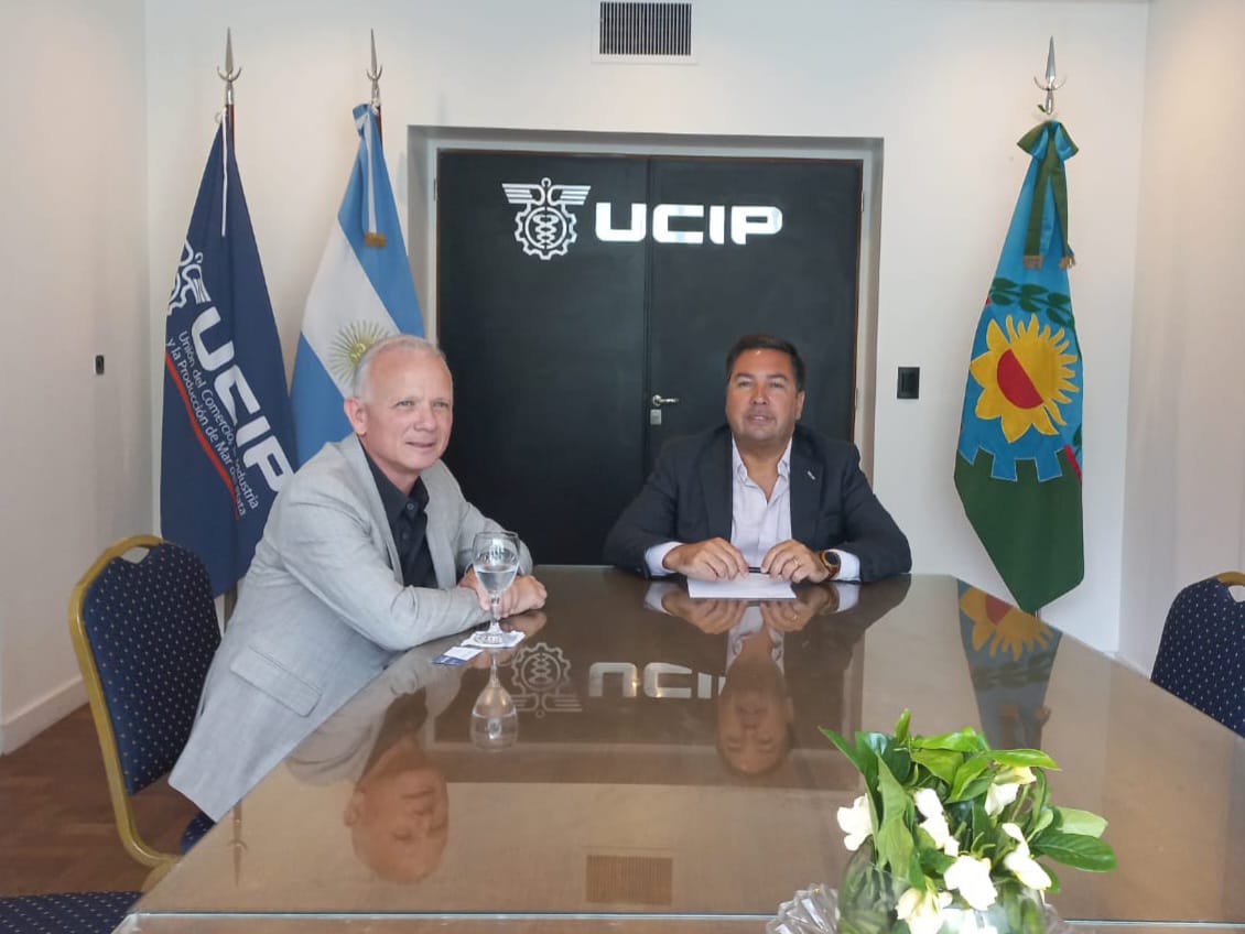 Reunión de trabajo en UCIP