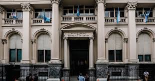 La tasa de política monetaria será de 100% y se dejarán de licitar Leliqs