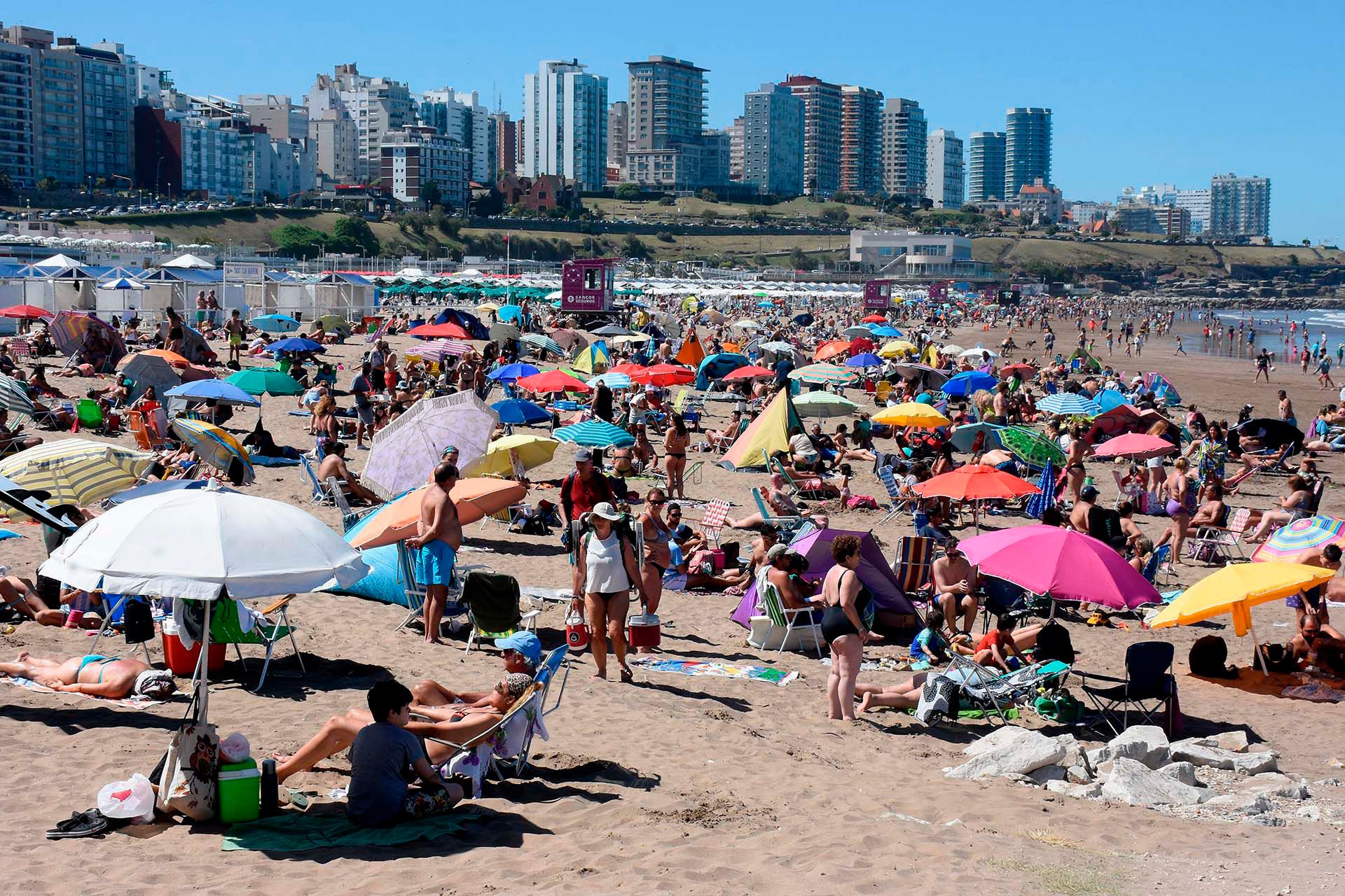 Arribaron 666.083 turistas durante la primera quincena de enero