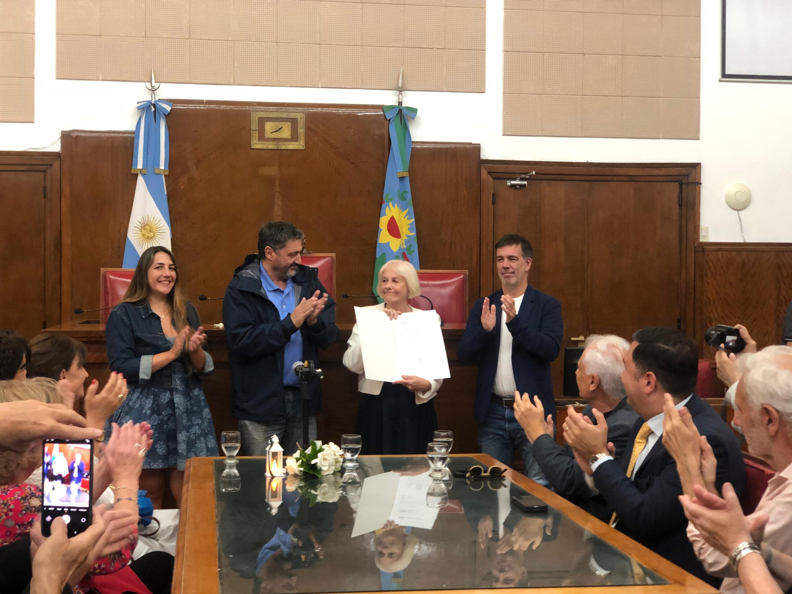 Sonia De Francisco, Vecina Destacada