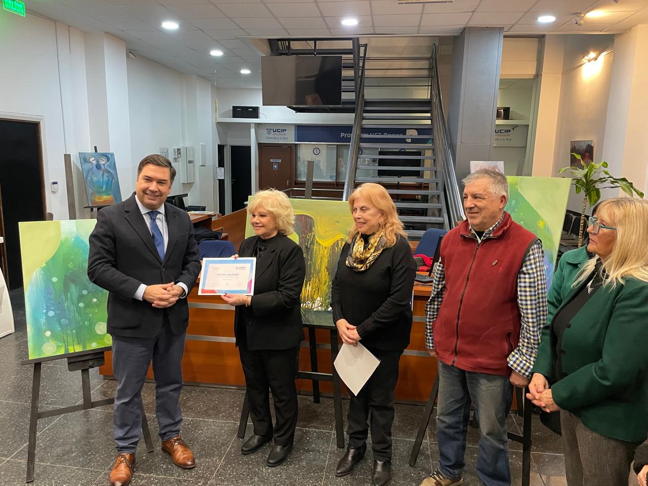 Norma Belfiore expuso sus obras en UCIP
