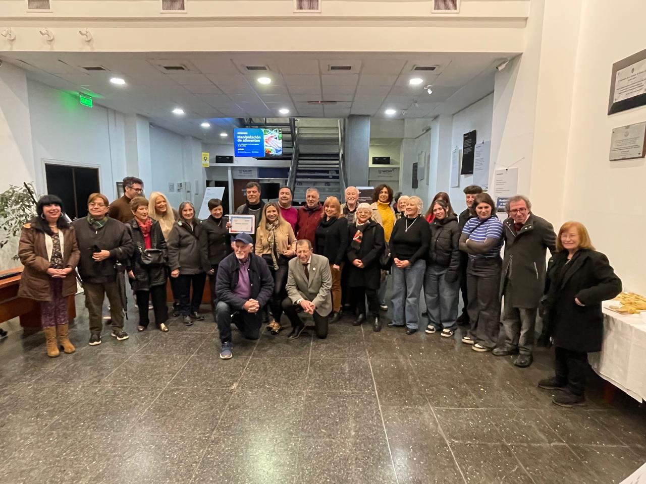 Club de Lectura y Expo Artistica en UCIP