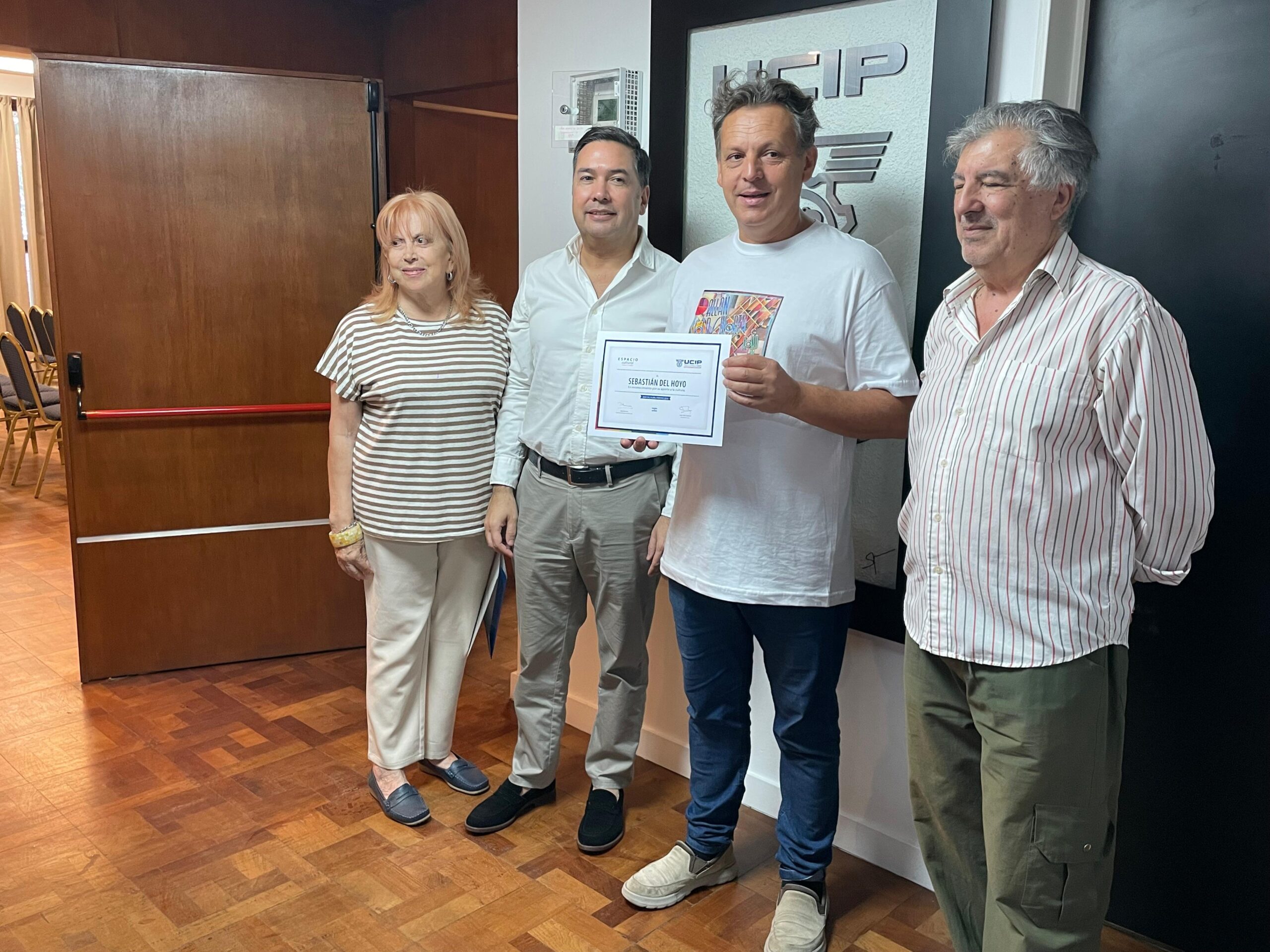 Sebastián Del Hoyo expone sus obras en UCIP