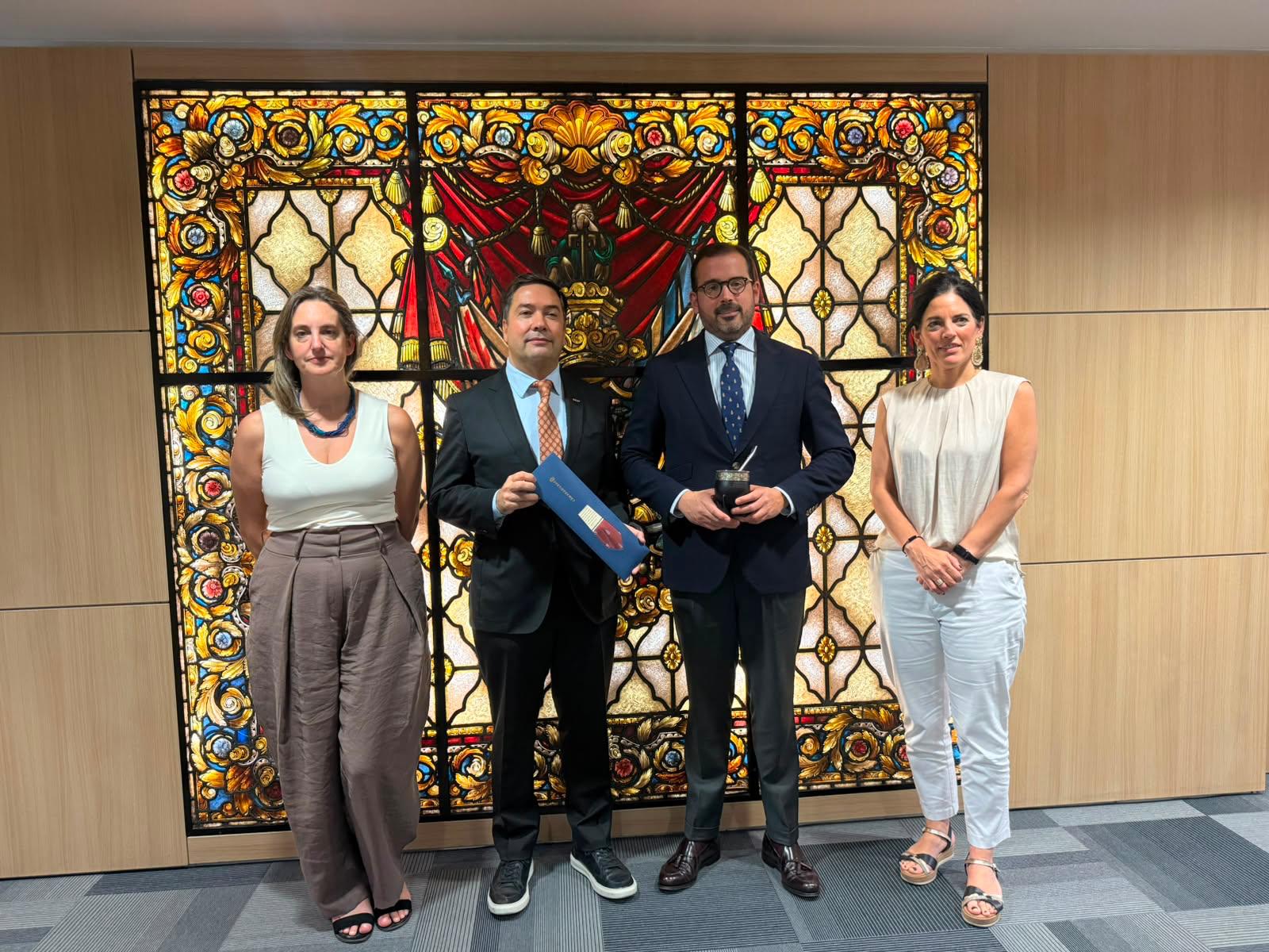 Autoridades de UCIP se reunieron con la Cámara de Bilbao